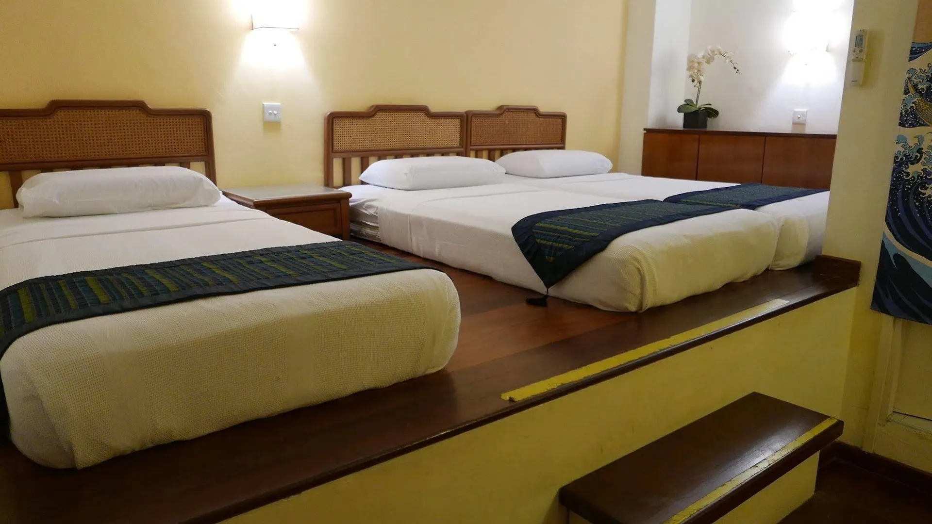 Perak Hotel Singapore 3*,